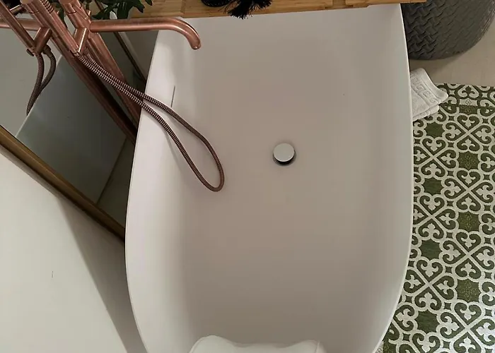 Sami Charming 오스투니